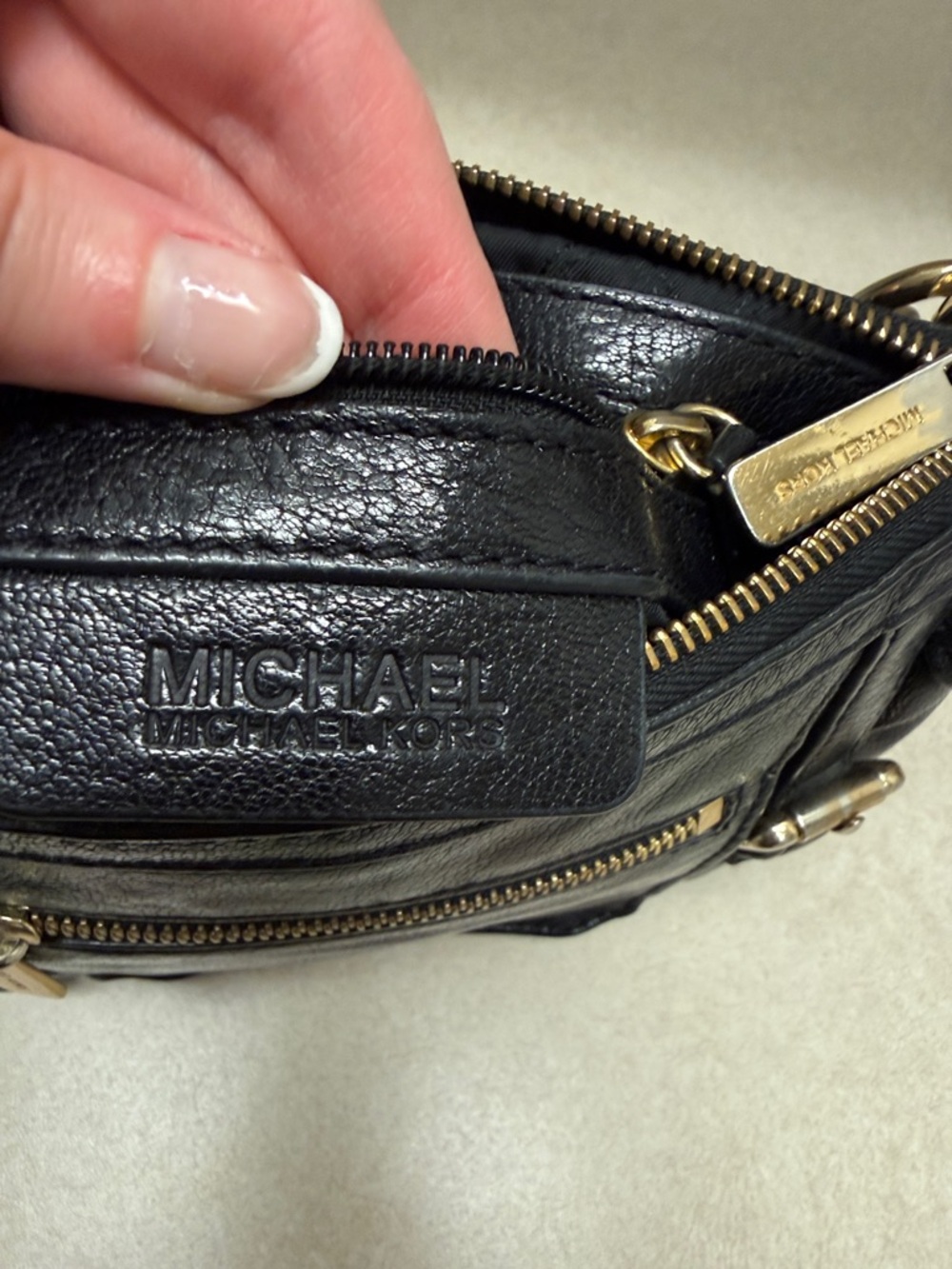 MICHAEL Michael Kors Black Leather Shoulder Bag with Gold Hardware - Picture 11 of 11